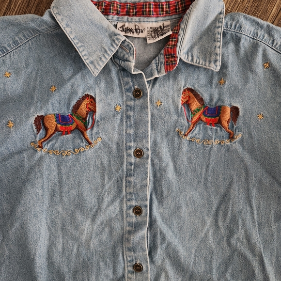 Vintage 90s Cabin Creek Embroidered Festive Holiday Horse Denim Button Up Shirt - Picture 2 of 5